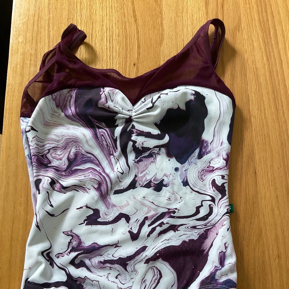 Luckyleo leotard, size medium